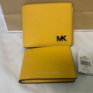 Michael Kors COOPER 36S5LCOF2U DAISY YELLOW BILLFOLD W PASSCASE LEATHER WALLET